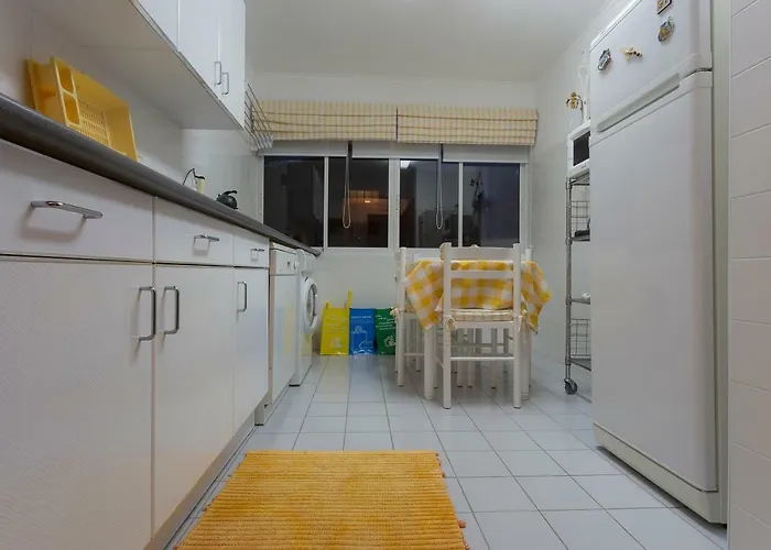 Διαμέρισμα & Blue 3 Bedrooms Πόντα Ντελγκάντα