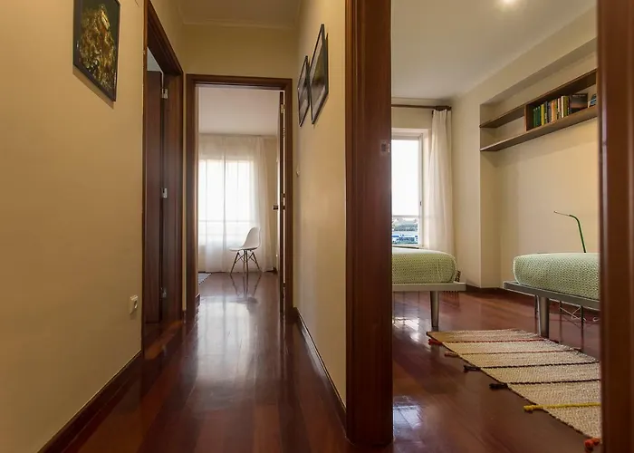 & Blue 3 Bedrooms Διαμέρισμα *