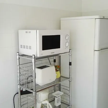 & Blue 3 Bedrooms Πόντα Ντελγκάντα