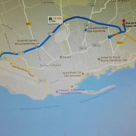 & Blue 3 Bedrooms Διαμέρισμα *