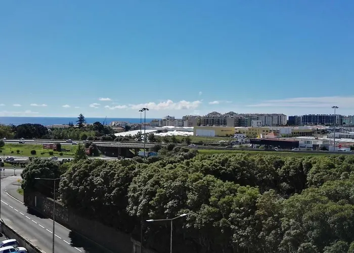 & Blue 3 Bedrooms Apartment *