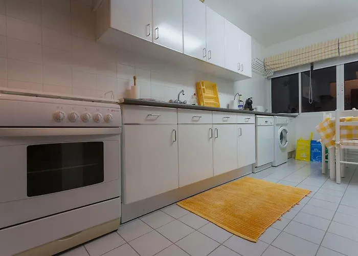 Apartment & Blue 3 Bedrooms